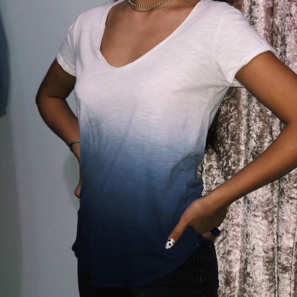 American eagle T-shirt